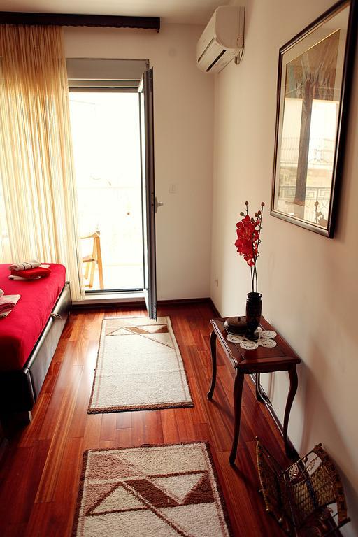 Studio Apartment Nika Andusa Petrovac Pokoj fotografie